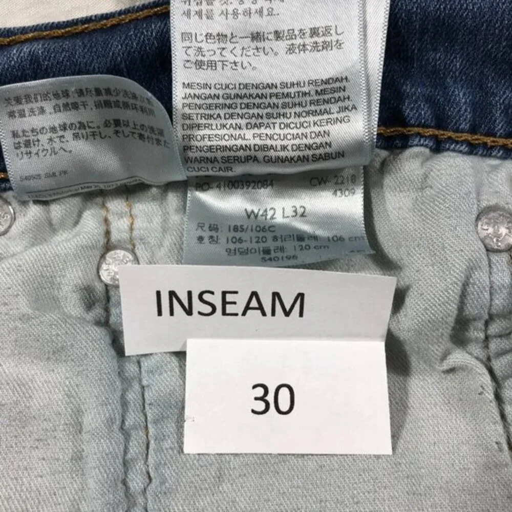 Levis 559 blue‎ jeans 42X30